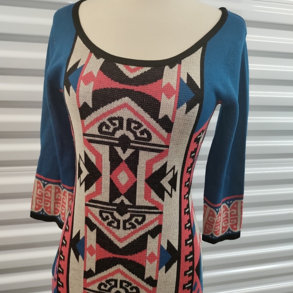 🆕Flying Tomato | Aztec Print Bodycon Sweater Dress Size Small Women's - Picture 3 of 16